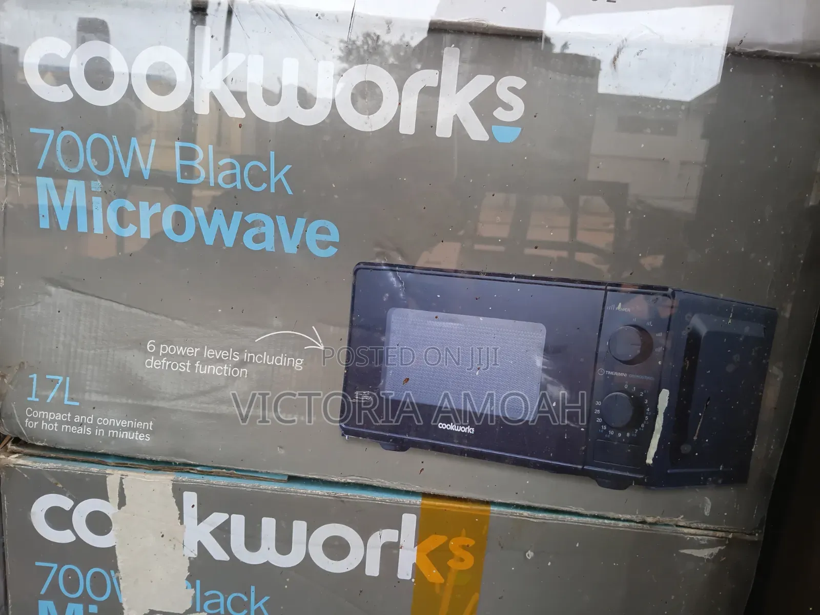Cookworks 700w Black Microwave