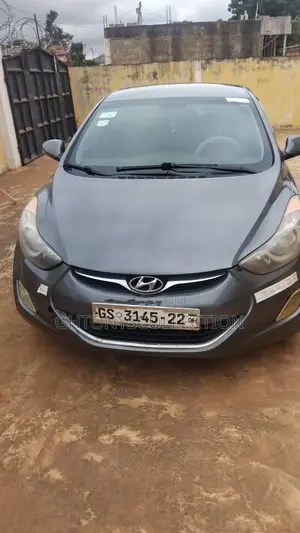 Hyundai Elantra 2015 Silver