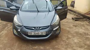 Hyundai Elantra 2015 Silver