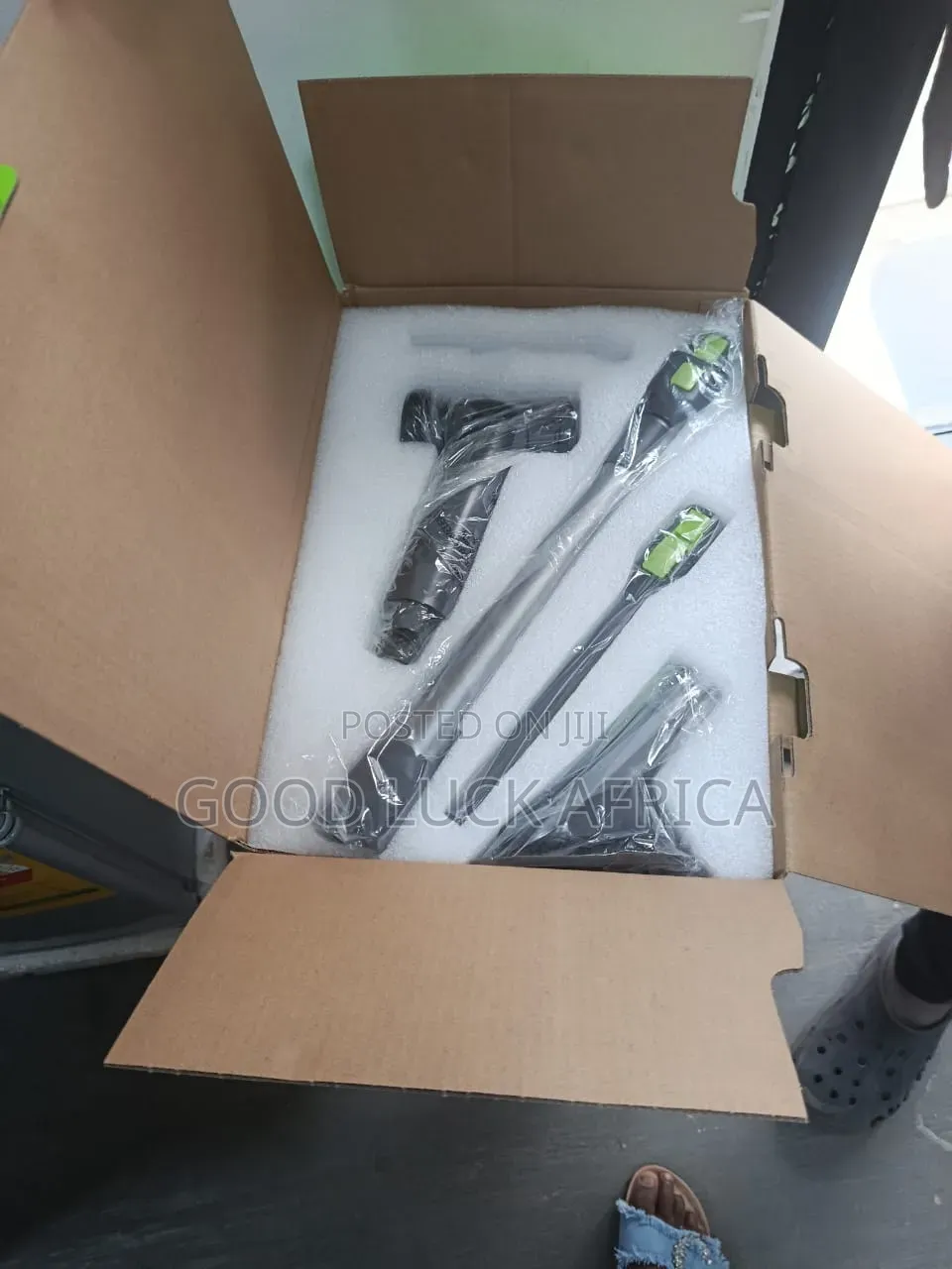 Oraimo Stick Vaccum Cleaner