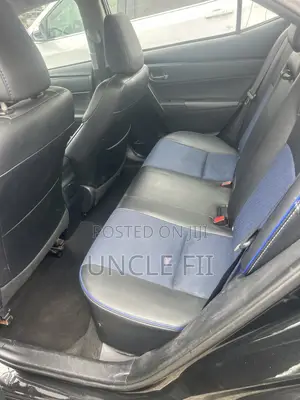 Toyota Corolla SE 4dr Sedan (1.8L 4cyl Manual) 2017 Black