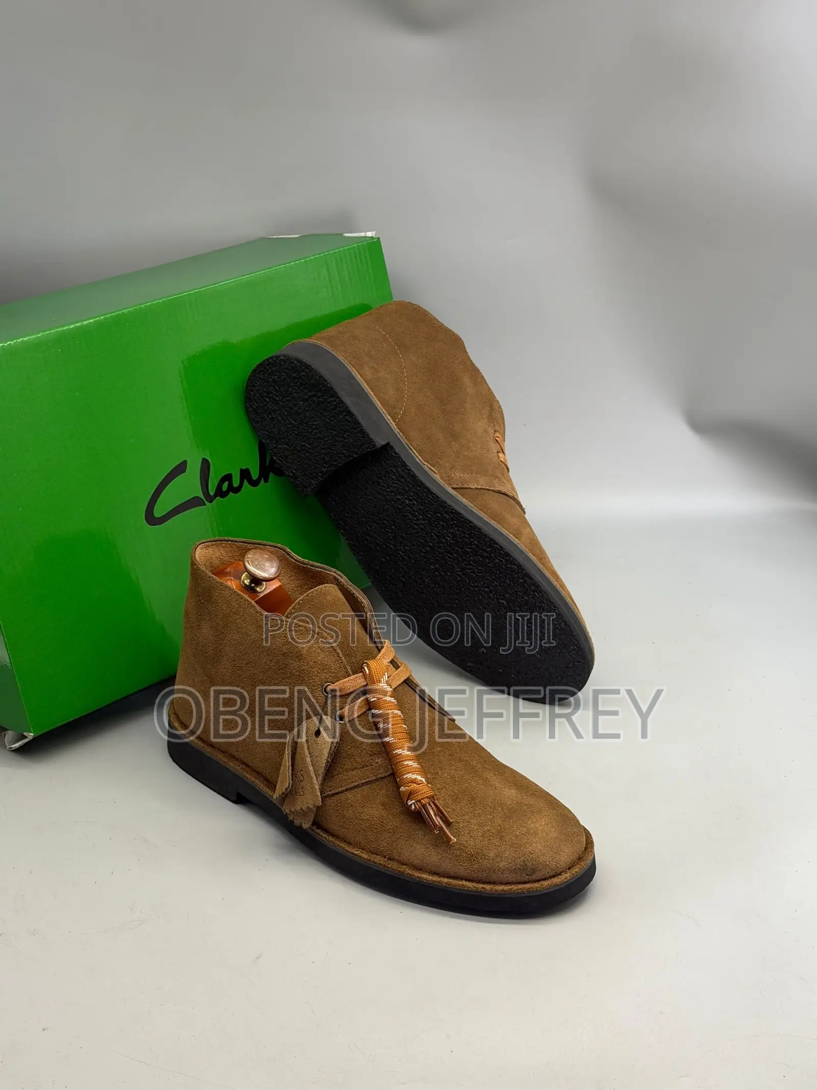 Original Clarks Dessert Boots in Colours