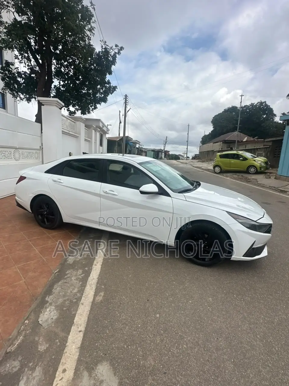 Hyundai Elantra 2023 White