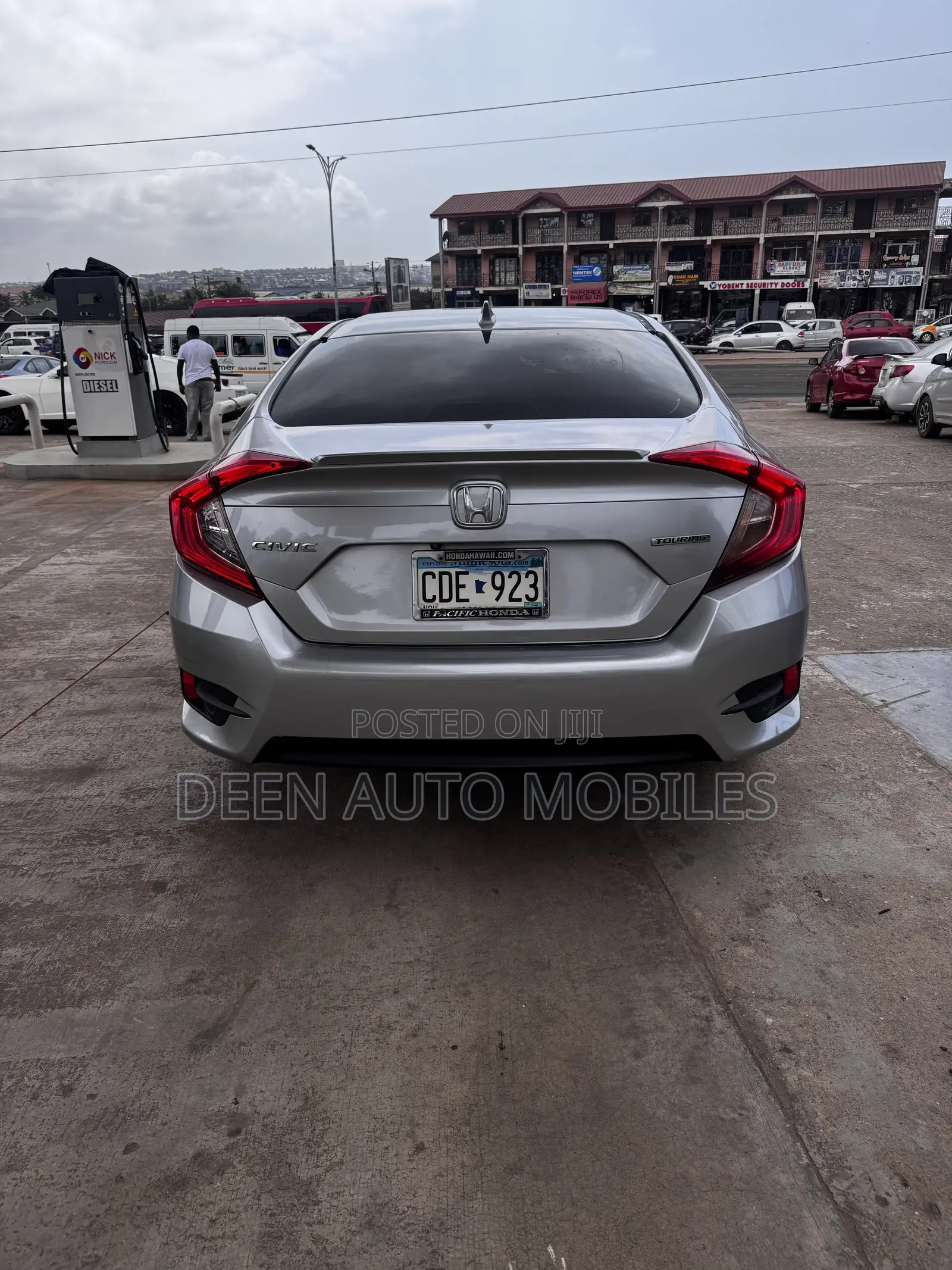 Honda Civic Touring 4dr Sedan (1.5L 4cyl) 2017 Silver