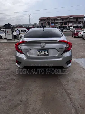 Honda Civic Touring 4dr Sedan (1.5L 4cyl) 2017 Silver