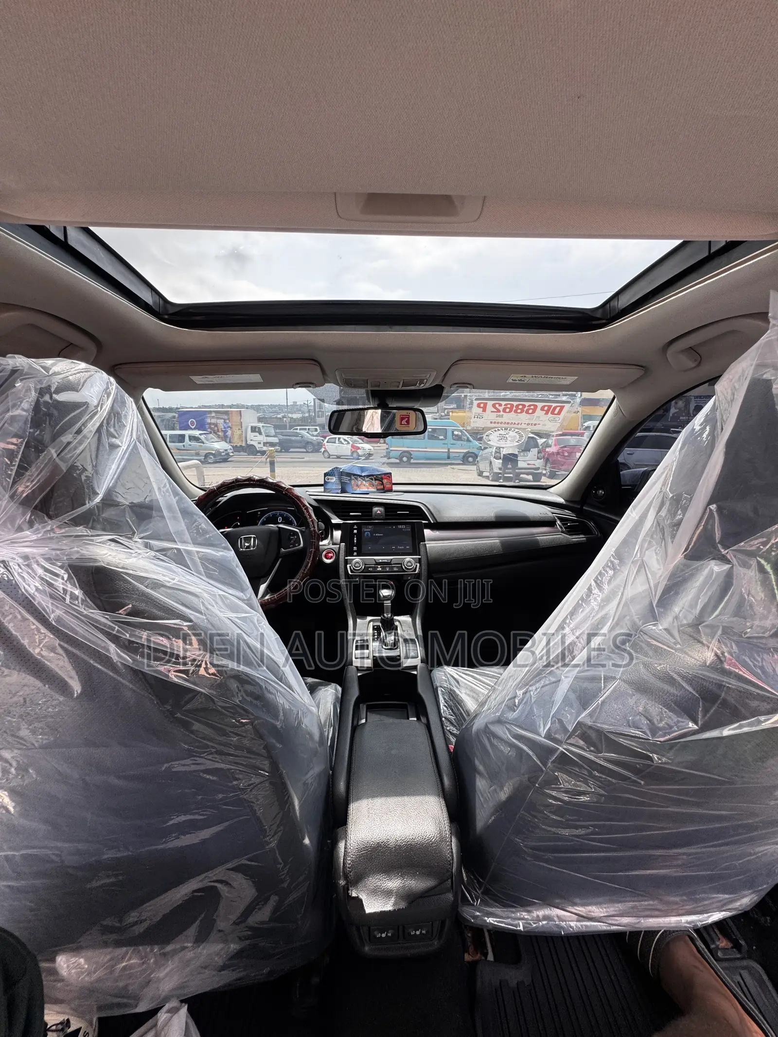 Honda Civic Touring 4dr Sedan (1.5L 4cyl) 2017 Silver