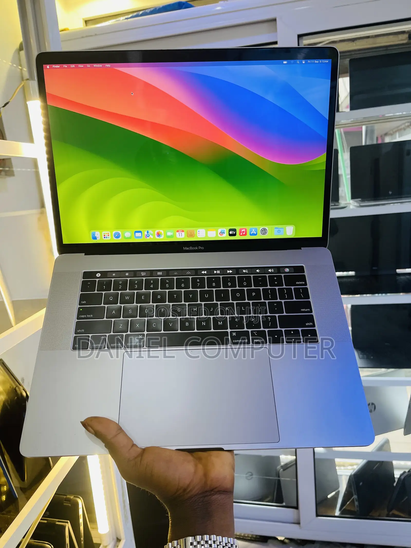 Laptop Apple MacBook Pro 2018 16GB Intel Core i7 SSD 512GB