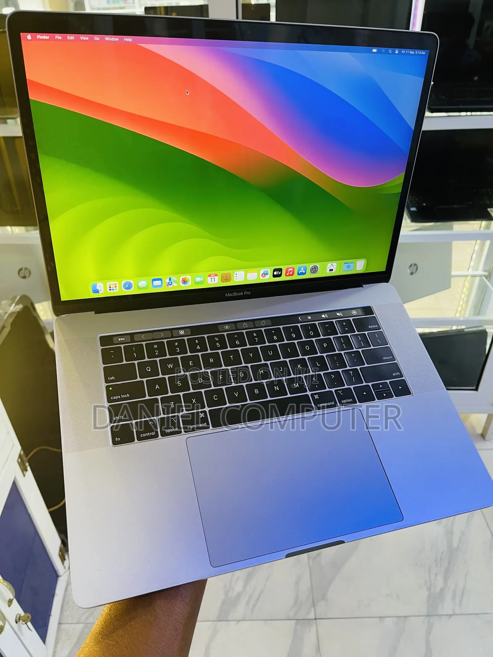 Laptop Apple MacBook Pro 2018 16GB Intel Core i7 SSD 512GB