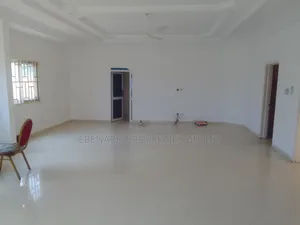 4bdrm House in Ebenard Properties, Baatsona Total for rent