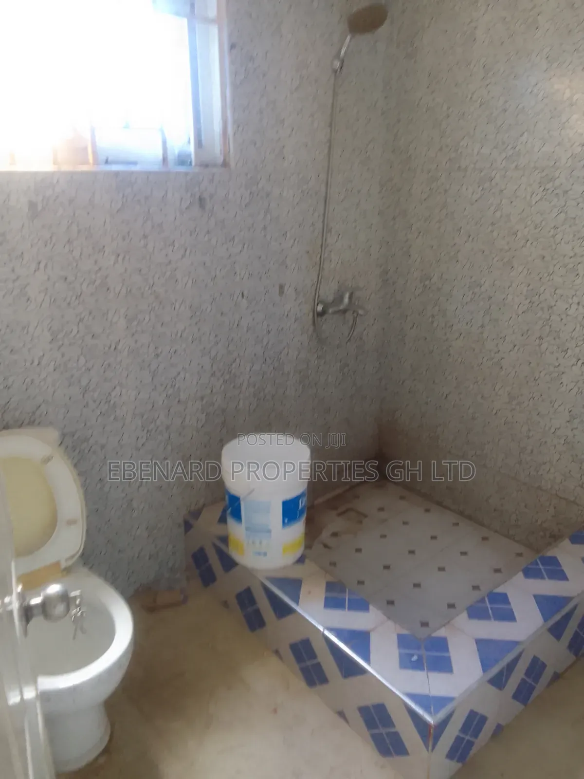 4bdrm House in Ebenard Properties, Baatsona Total for rent