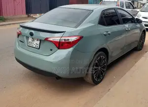 Toyota Corolla 2016 Teal