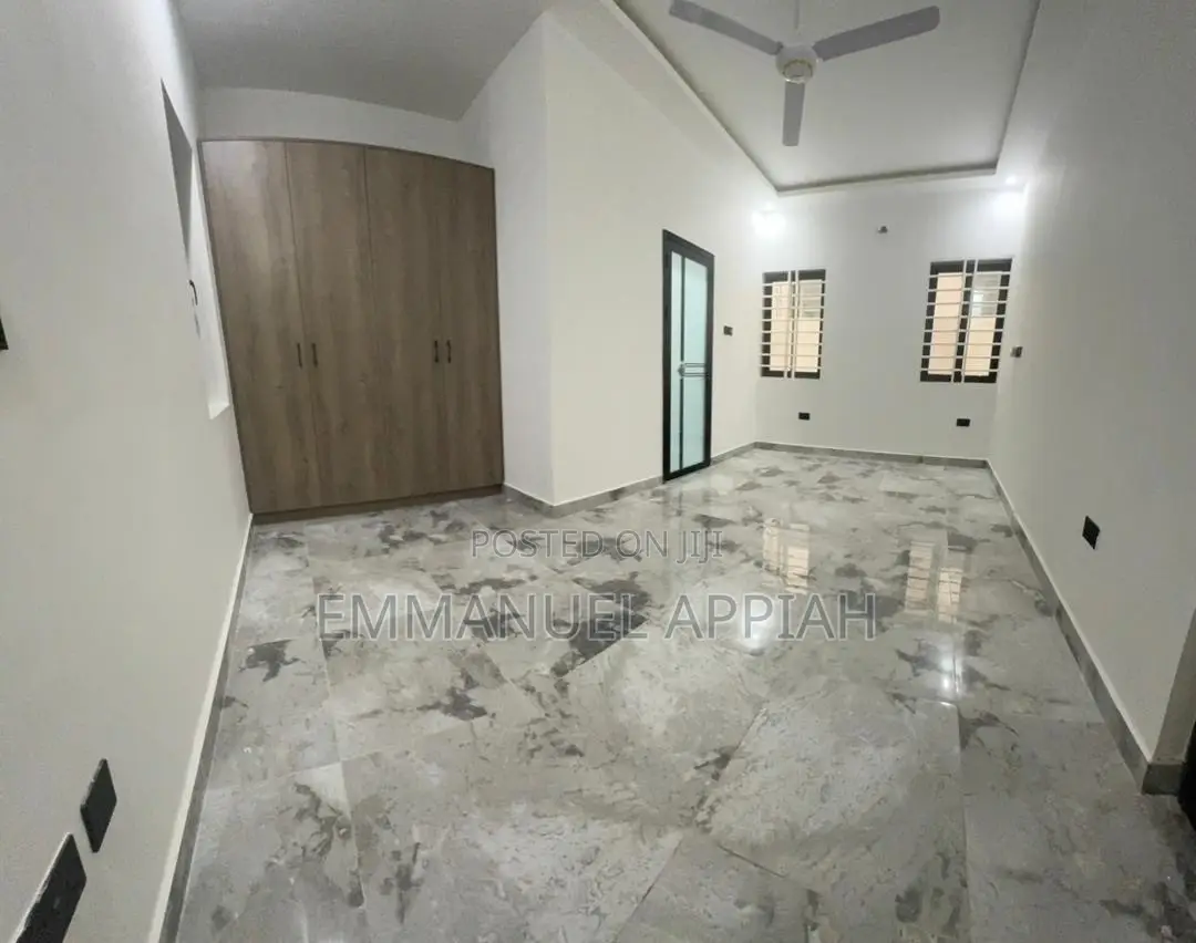 3bdrm House in Amasaman, Accra Metropolitan for sale