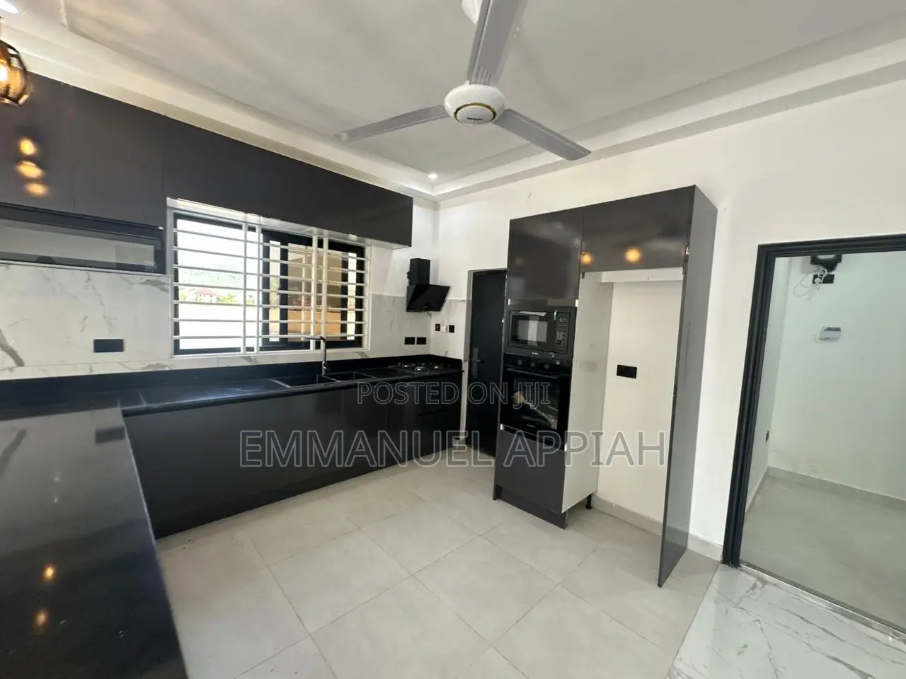3bdrm House in Amasaman, Accra Metropolitan for sale
