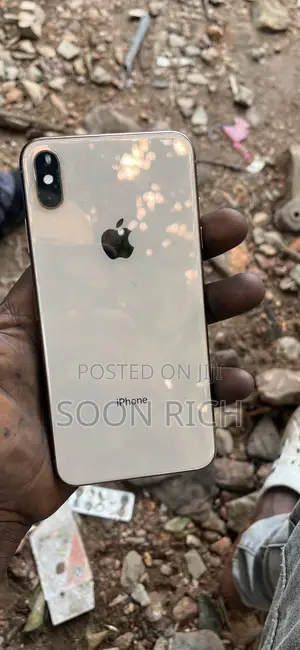 Apple iPhone XS Max 256 GB Gold