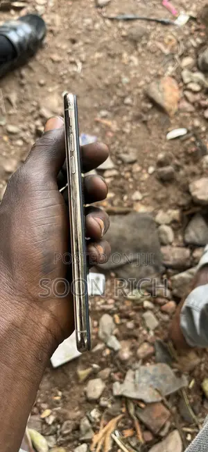 Apple iPhone XS Max 256 GB Gold