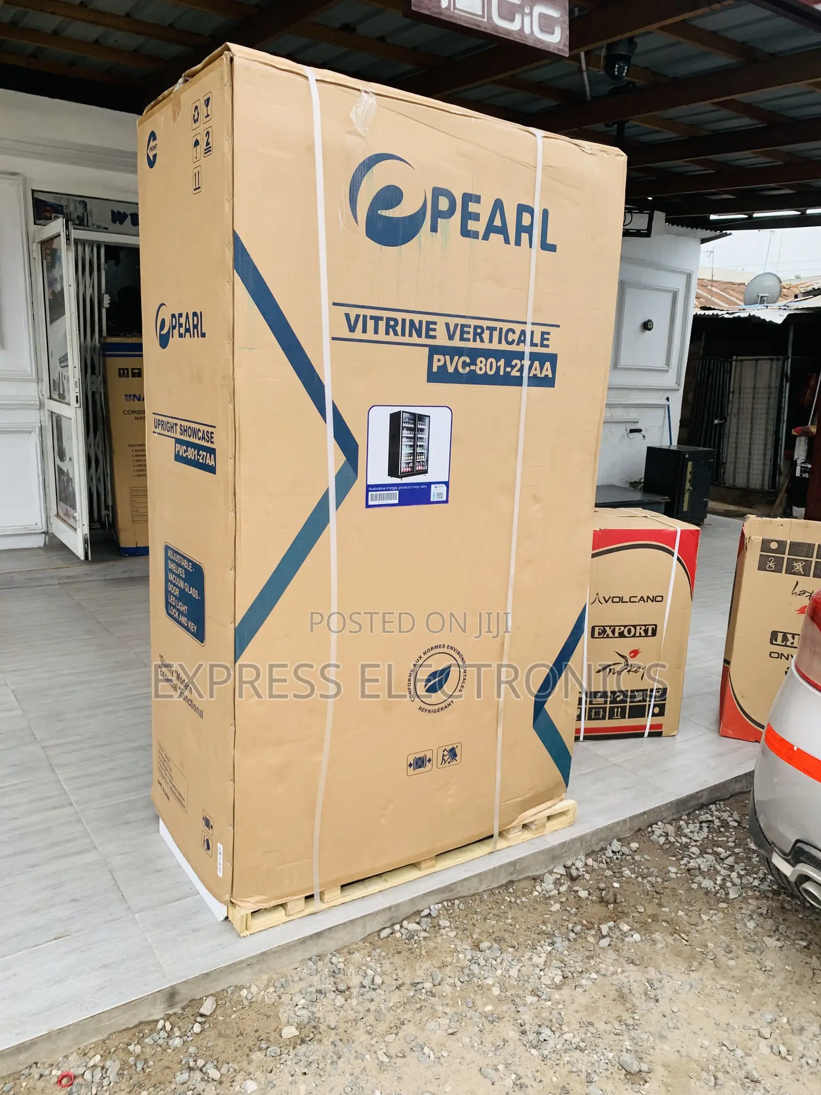 Shop the New Display Fridge Pearl 690L Double Door