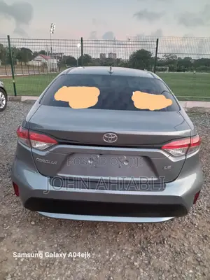 Toyota Corolla LE 2022 Blue
