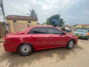 Toyota Corolla 2012 Black