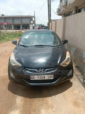 Hyundai Elantra Limited Sedan FWD (1.8L 4cyl 6A) 2013 Black