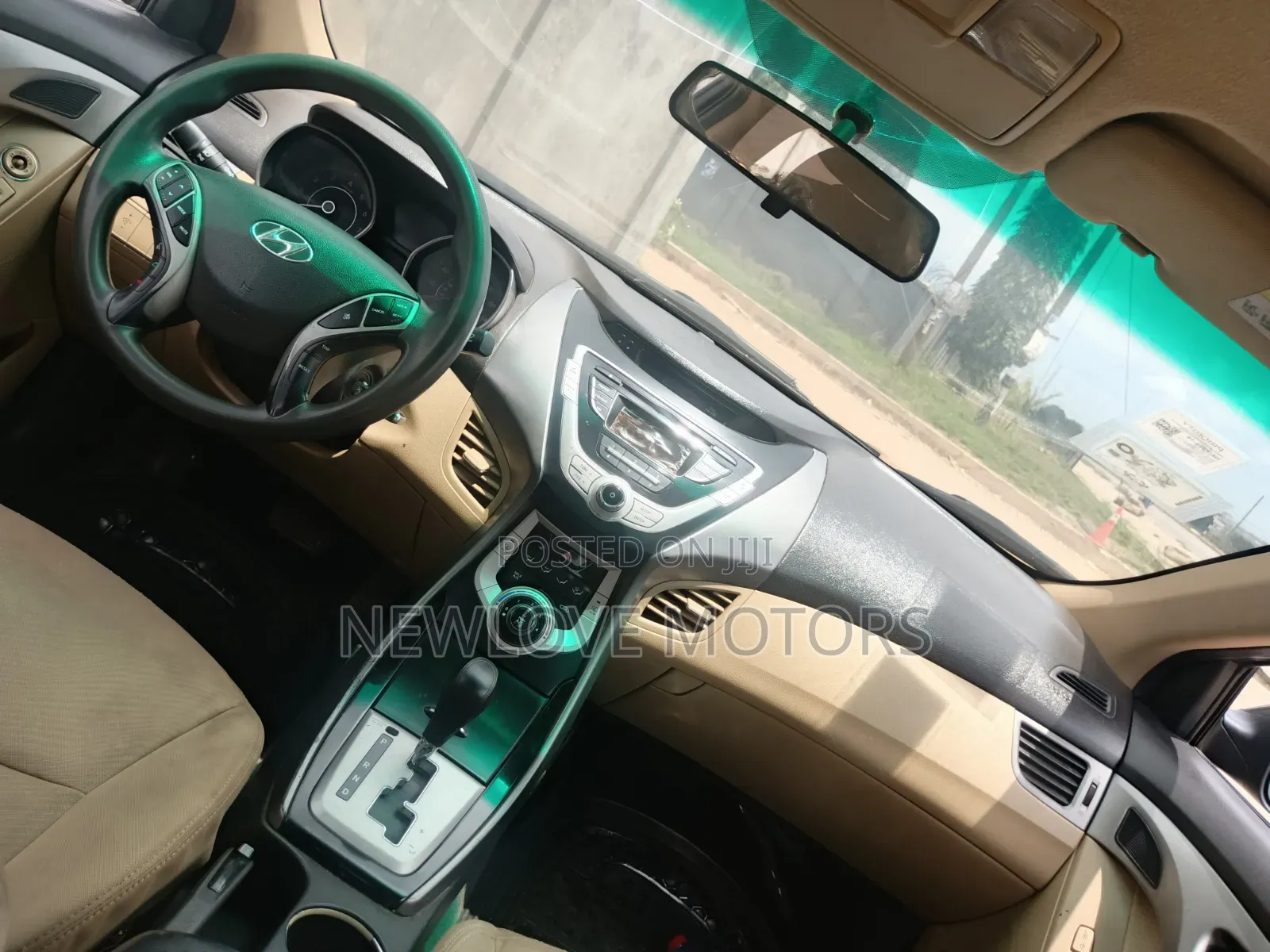 Hyundai Elantra Limited Sedan FWD (1.8L 4cyl 6A) 2013 Black