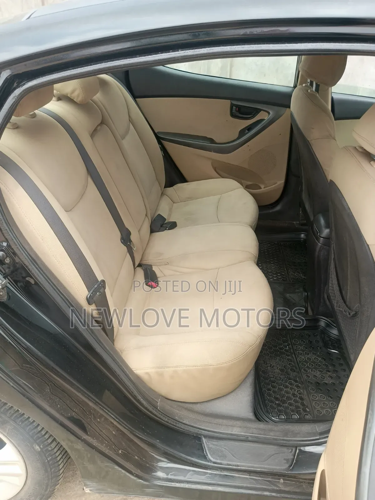 Hyundai Elantra Limited Sedan FWD (1.8L 4cyl 6A) 2013 Black