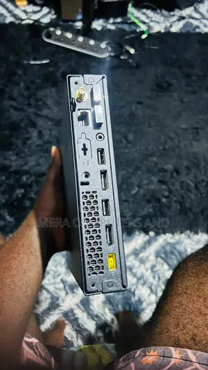 Desktop Computer Lenovo ThinkCentre M715 8GB AMD A10 SSD 500GB