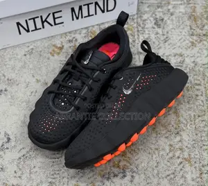 Nike Mind 002 Black Chrome