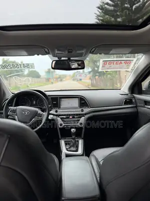 Hyundai Elantra Limited 2018 Silver