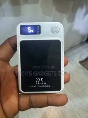10,000mAh Magnetic Wireless Power Bank – 22.5W Fast Charge