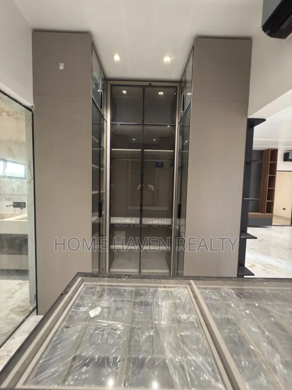 4bdrm House in East Legon, Ghana Link Area for sale