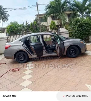 Nissan Sentra 2016 Silver