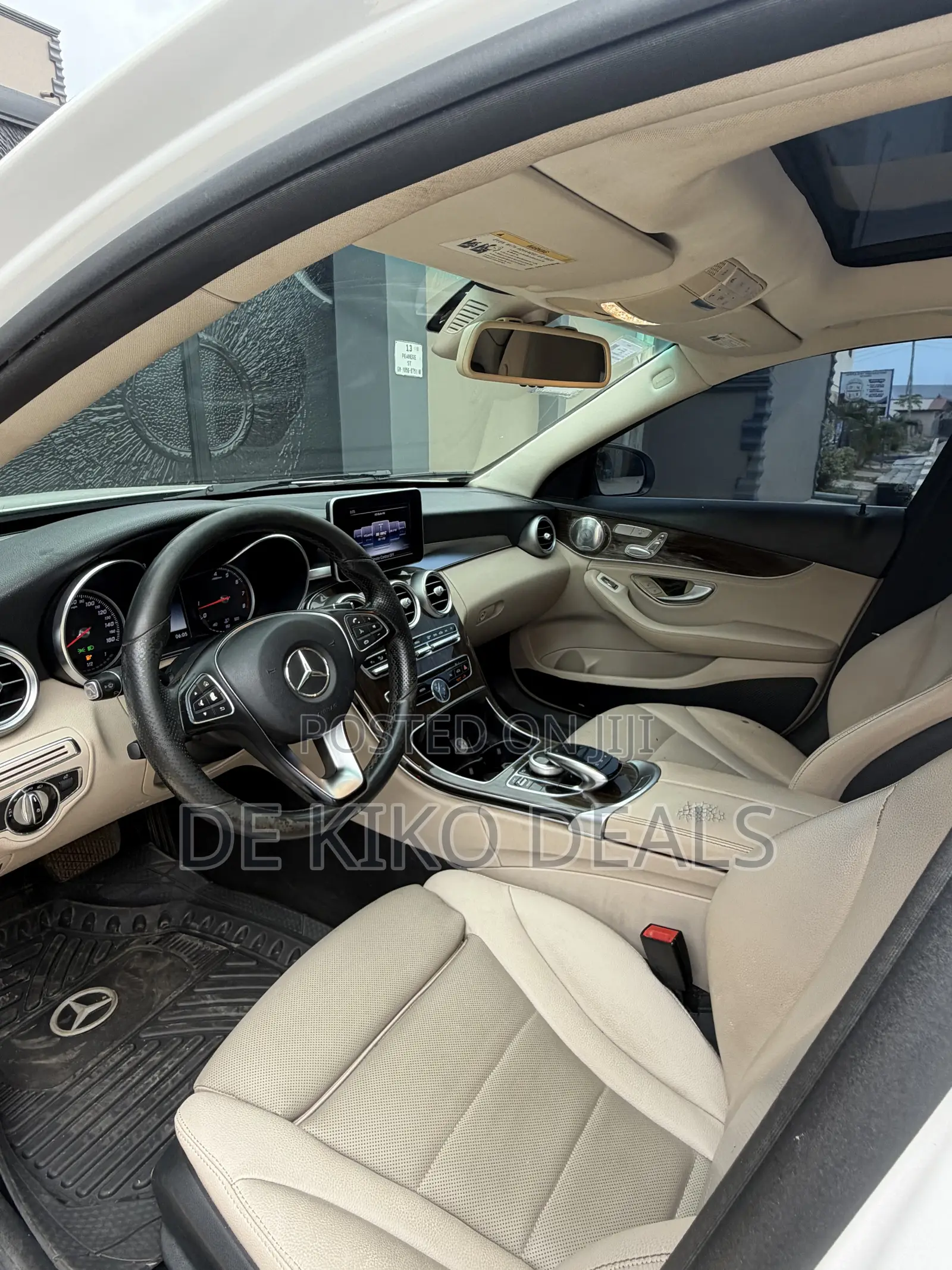 Mercedes-Benz C300 Luxury 4Matic Sedan AWD (2.0L 4cyl 7A) 2016 White
