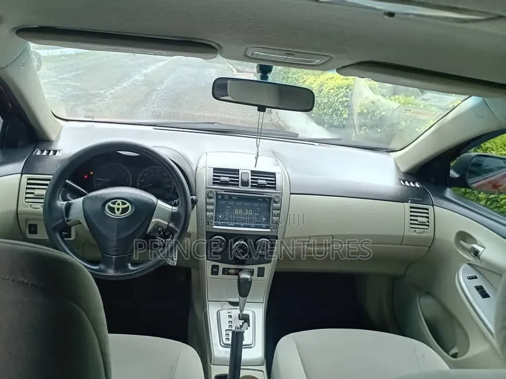 Toyota Corolla S 4dr Sedan (1.8L 4cyl 4A) 2012 Red