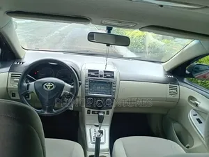 Toyota Corolla S 4dr Sedan (1.8L 4cyl 4A) 2012 Red