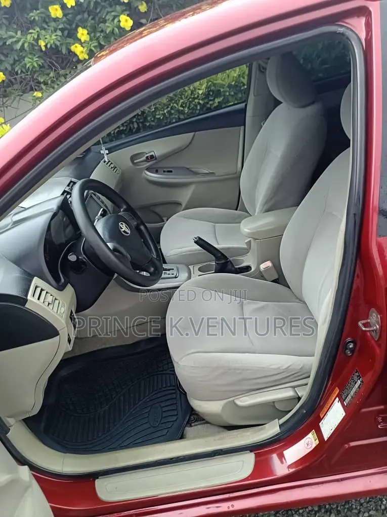 Toyota Corolla S 4dr Sedan (1.8L 4cyl 4A) 2012 Red