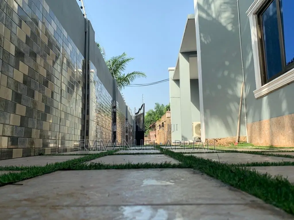 4bdrm House in Amasaman, Accra Metropolitan for sale
