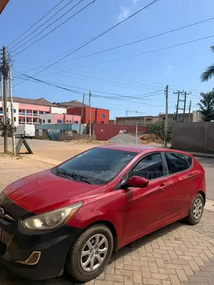 Hyundai Accent 2012 Red