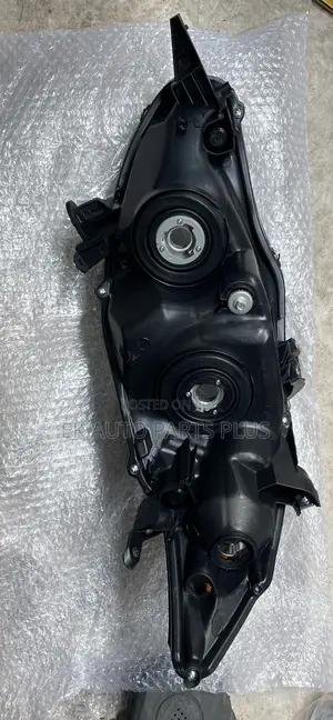 Toyota Corolla Headlight 2011 2012 2013