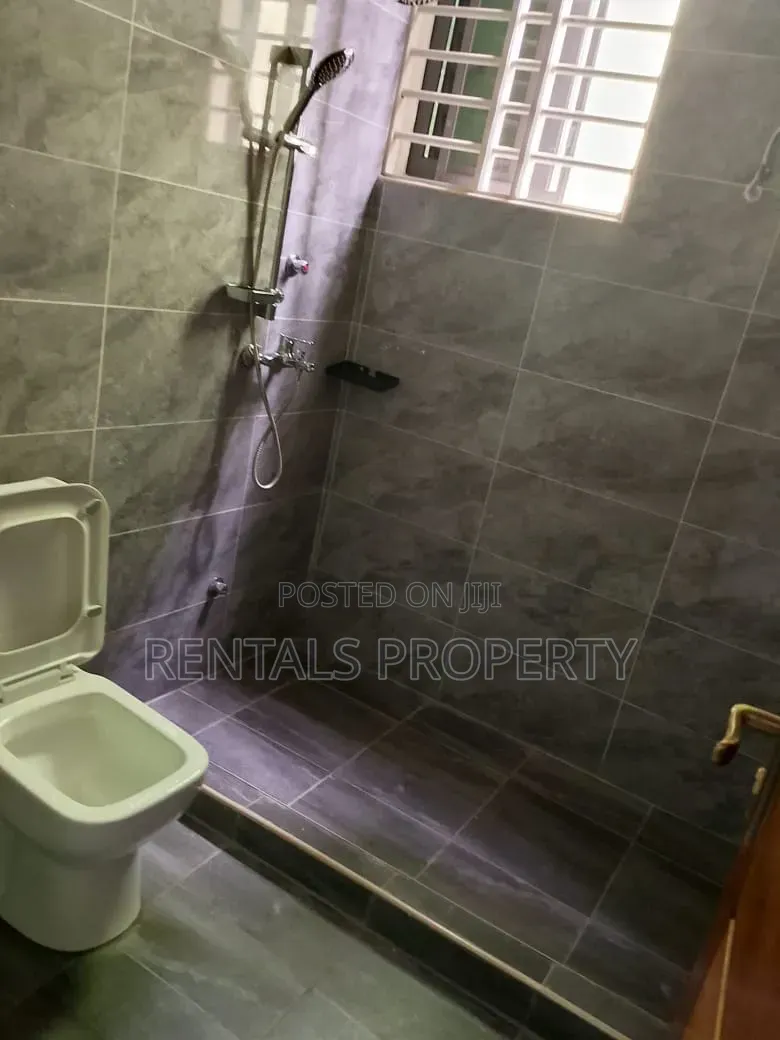 2bdrm Block of Flats in Oyarifa, Pentecost for rent