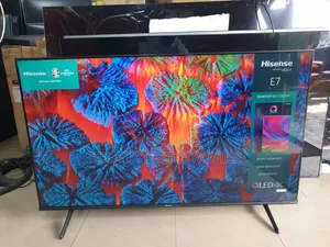 New 2024/25 Qled Hisense 50"uhd HDR Smart Satellite TV