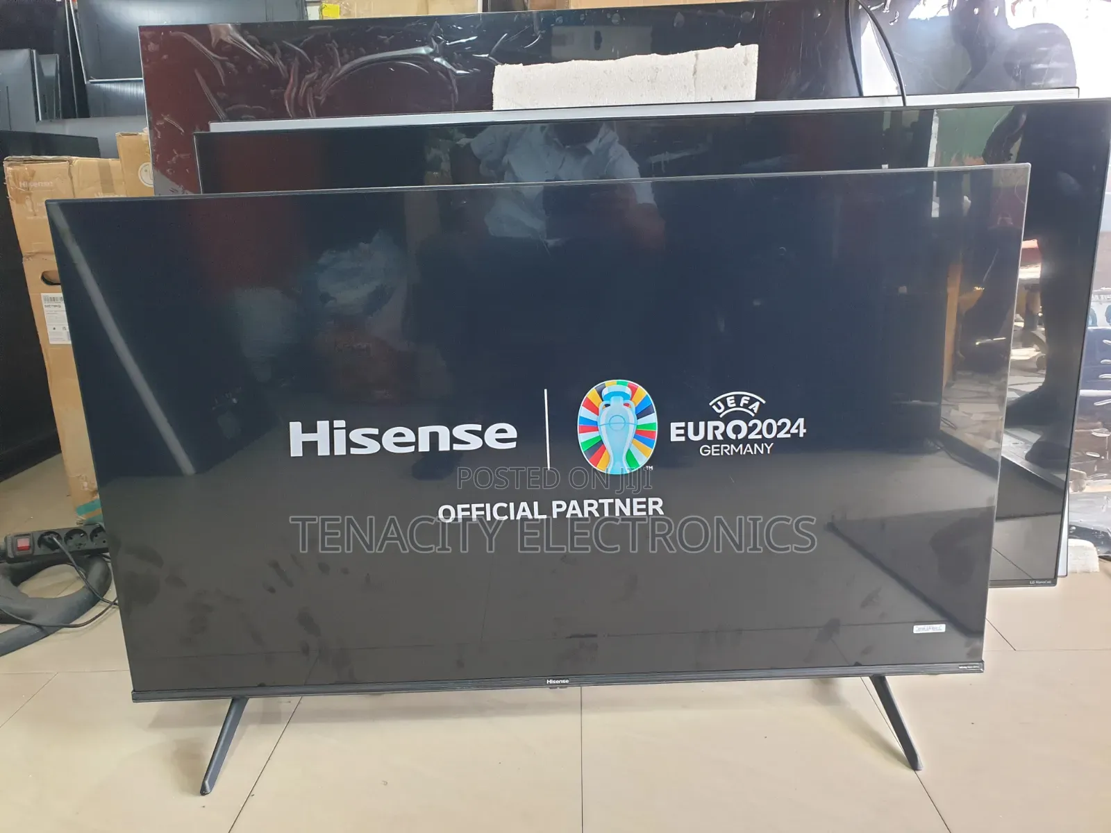 New 2024/25 Qled Hisense 50"uhd HDR Smart Satellite TV