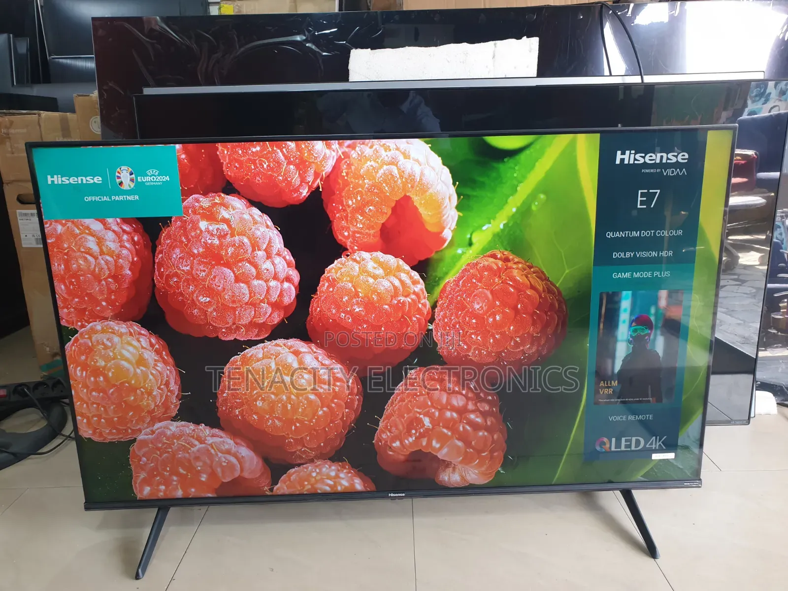 New 2024/25 Qled Hisense 50"uhd HDR Smart Satellite TV