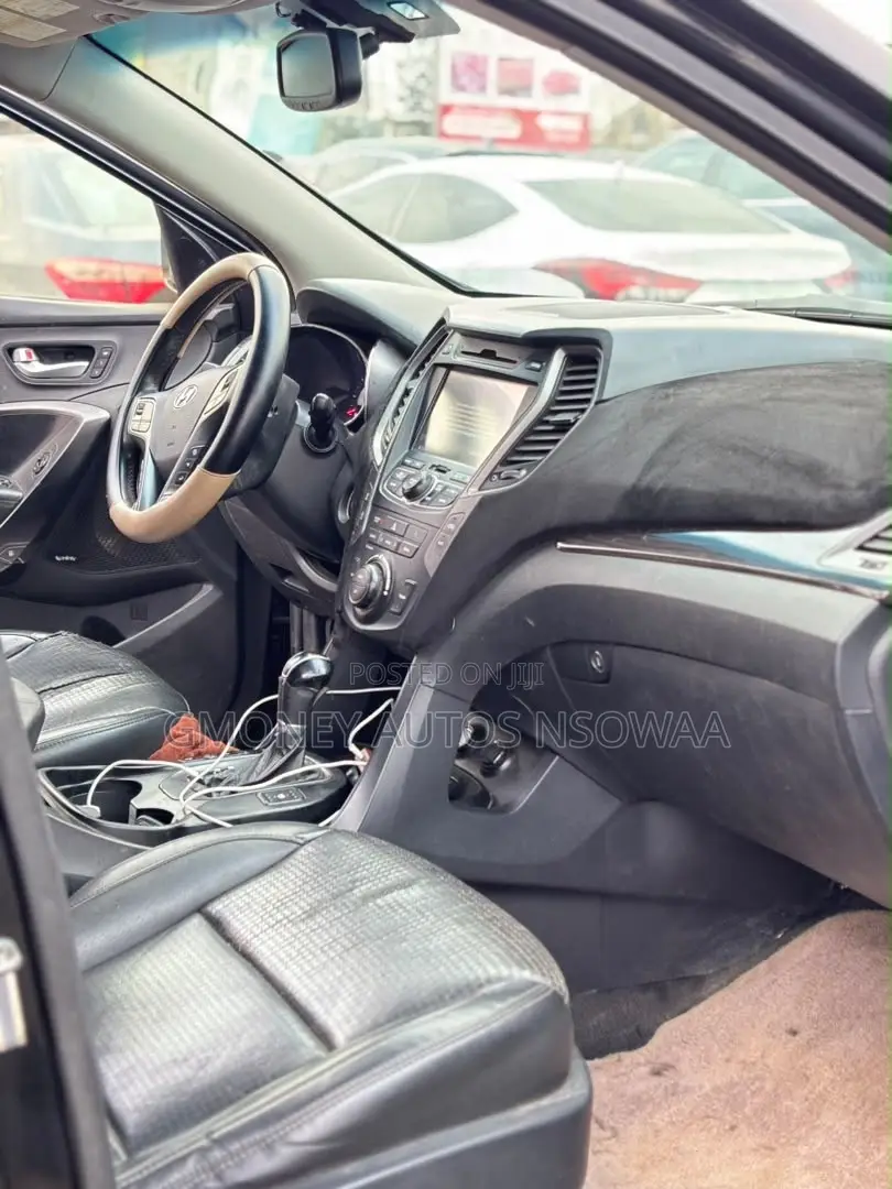 Hyundai Santa Fe Limited AWD 2016 Gray