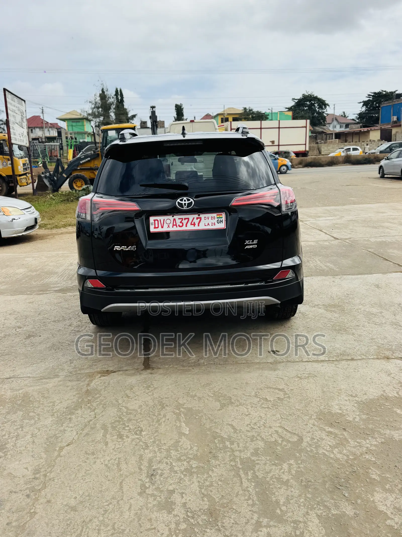 Toyota RAV4 XLE 4dr SUV AWD (2.5L 4cyl 6A) 2018 Black