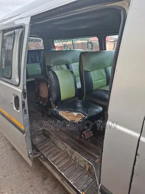 Hyundai H1 2010 Silver