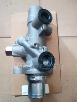 Genuine Cardone Ford F150 Brake Pot / Master Cylinder From the USA