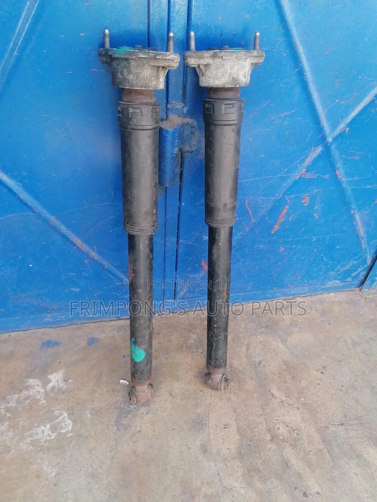 Benz 204 C250 2012 Back Shocks Absorbers