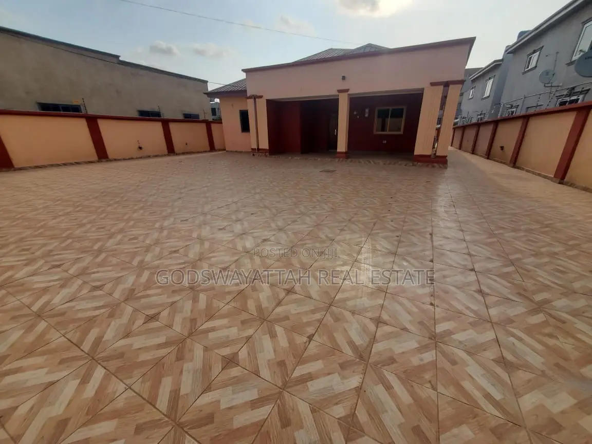 3bdrm House in East Legon, Adjiriganor for rent
