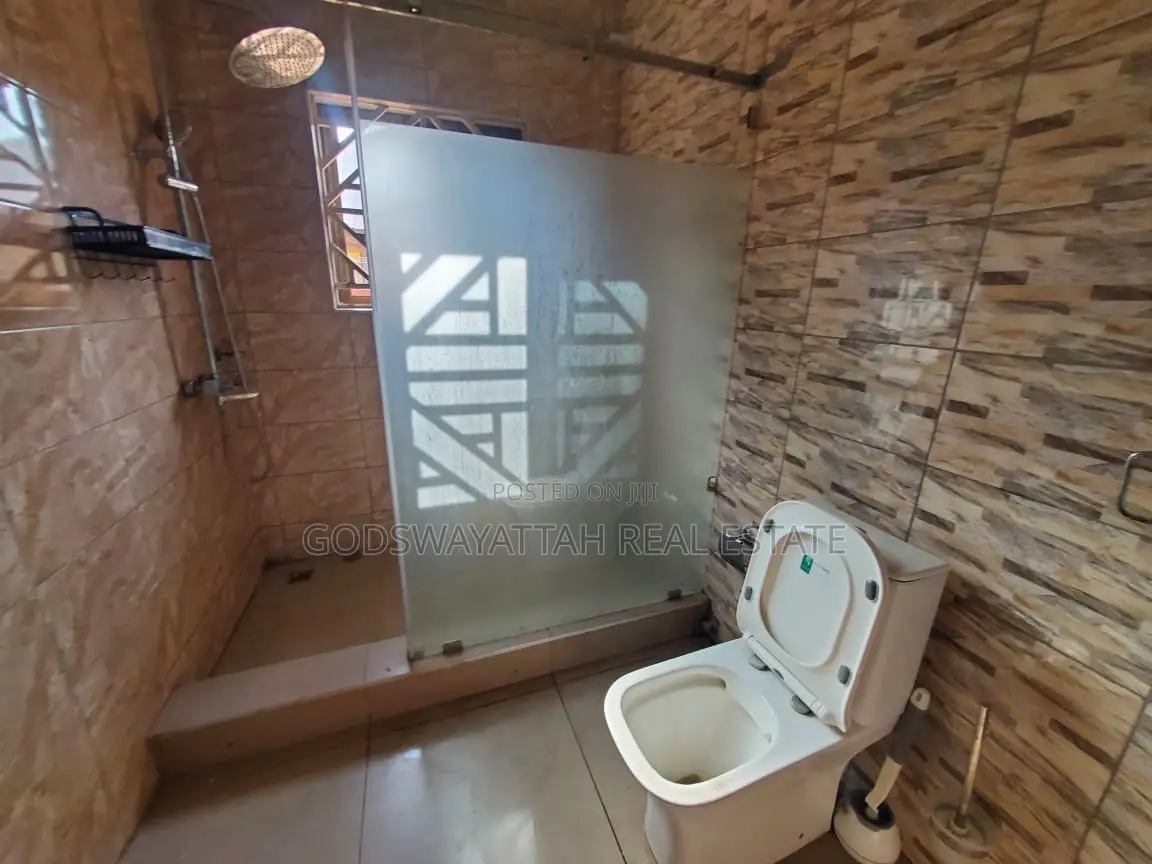 3bdrm House in East Legon, Adjiriganor for rent