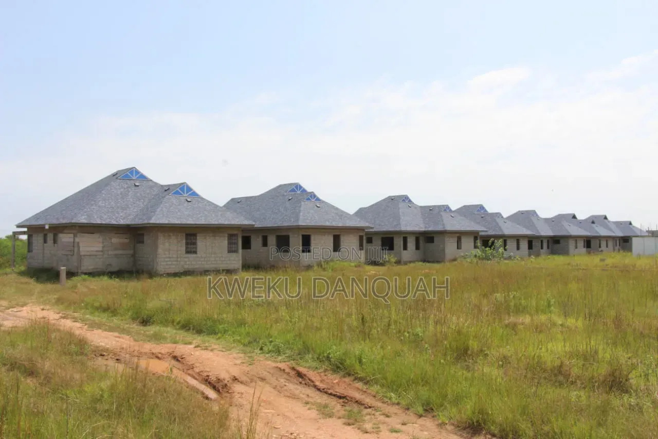 3bdrm House in Prampram for sale